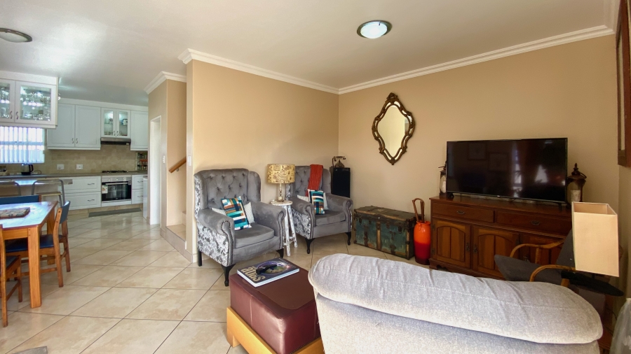 3 Bedroom Property for Sale in Velddrif Western Cape